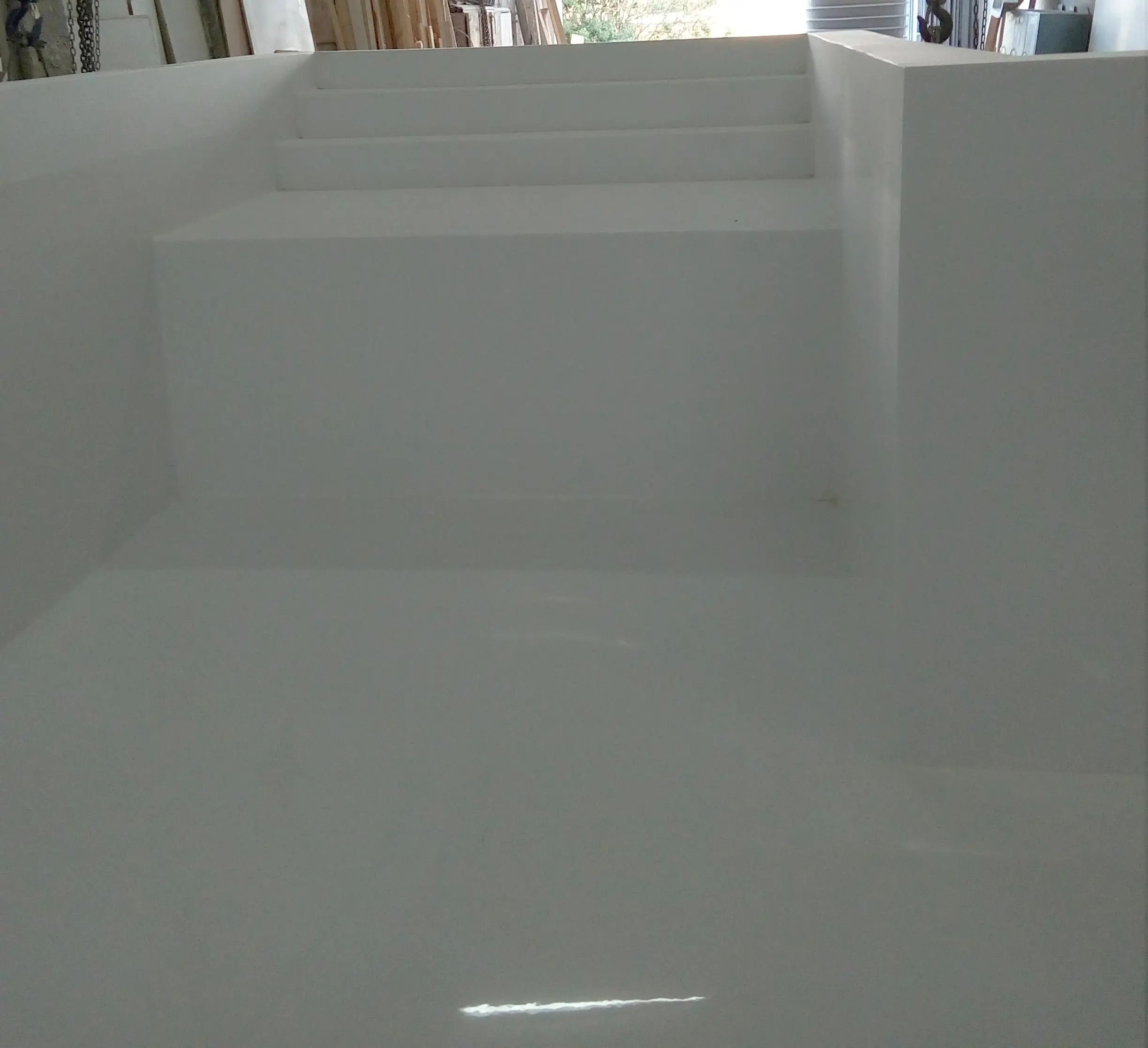 L-Shape swimming pool with shallow part — photo 1