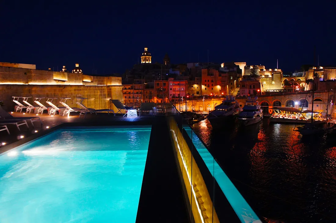 The Cugó Gran Macina Grand Harbour Hotel Pool — photo 2