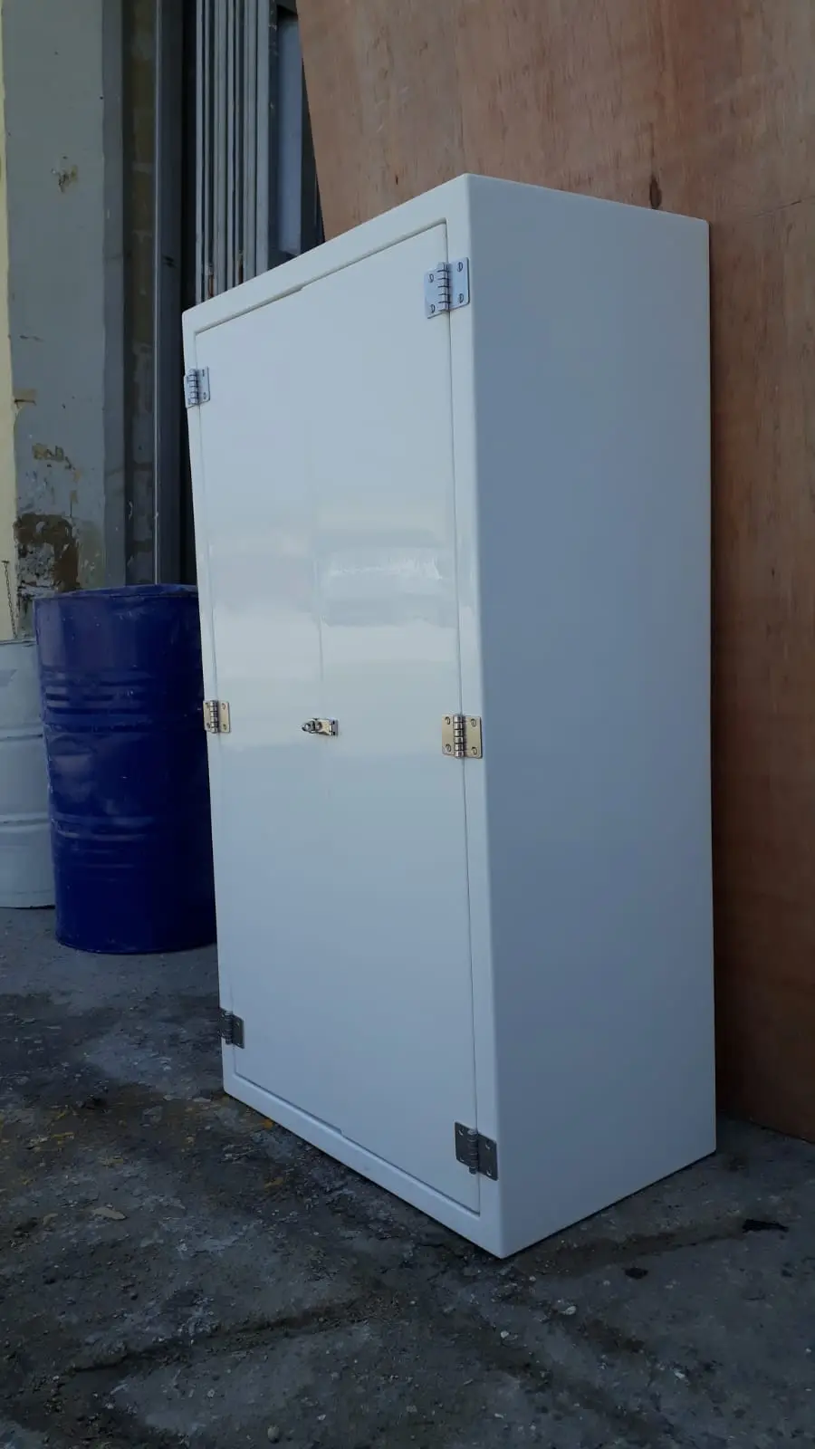 Cabinet — photo 2